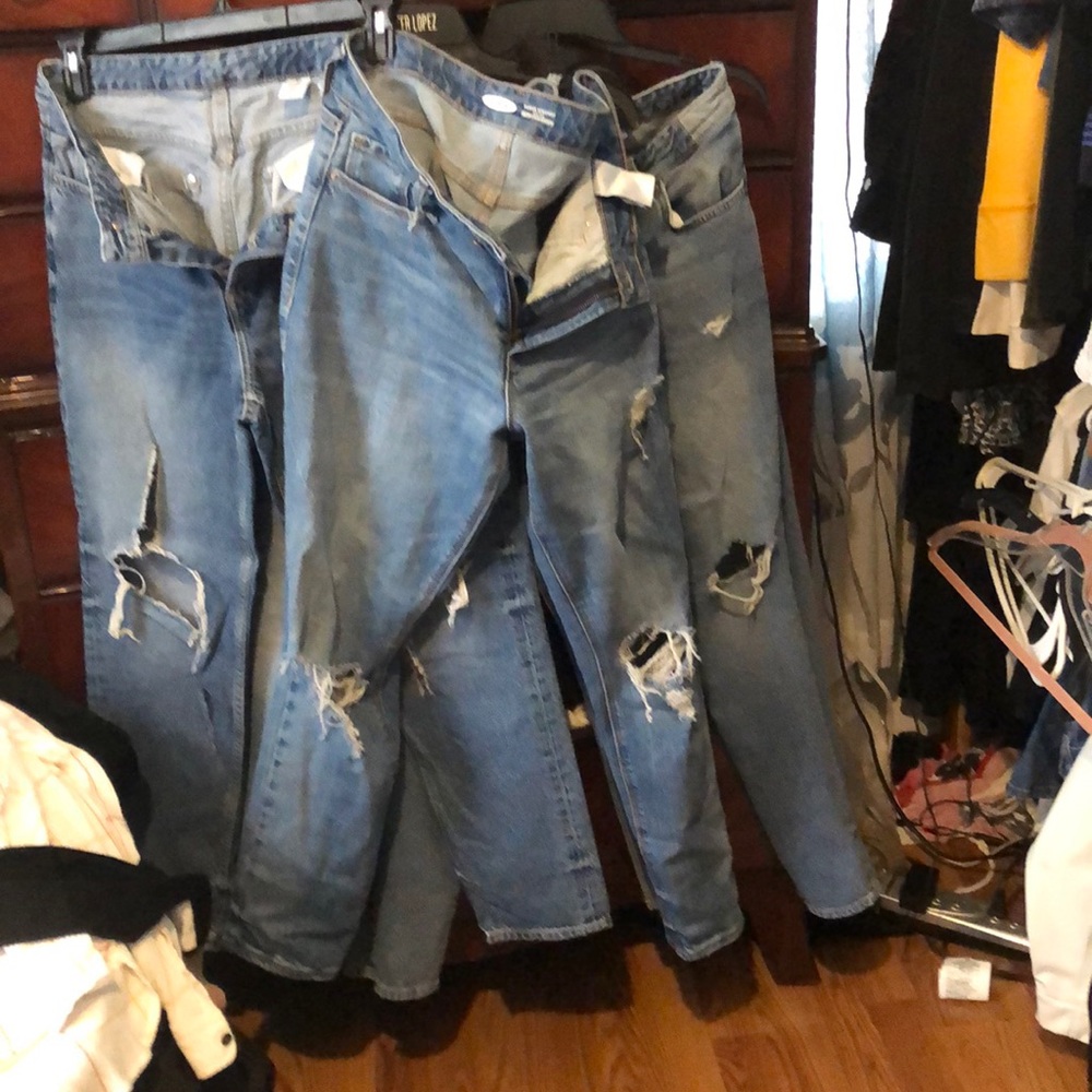 EUC distressed jeans 3 pair - Picture 4 of 4